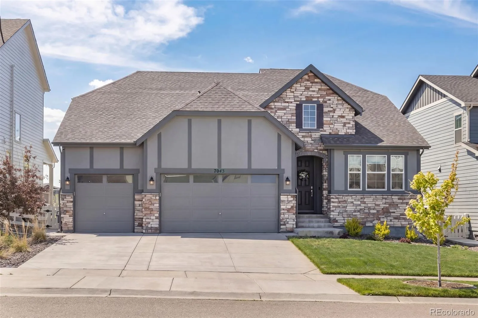 7043 S Uriah Street Aurora CO 80016 MLS #REC8116872 05152026034532 1600 1