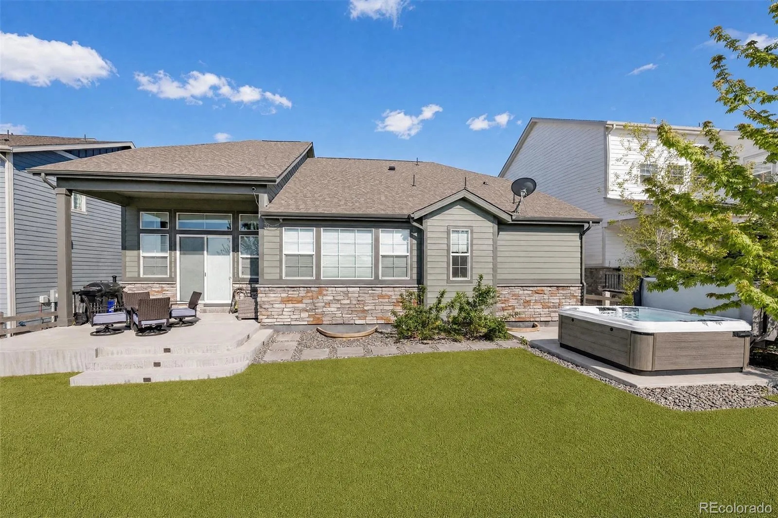 7043 S Uriah Street Aurora CO 80016 MLS #REC8116872 05152026034532 1600 46