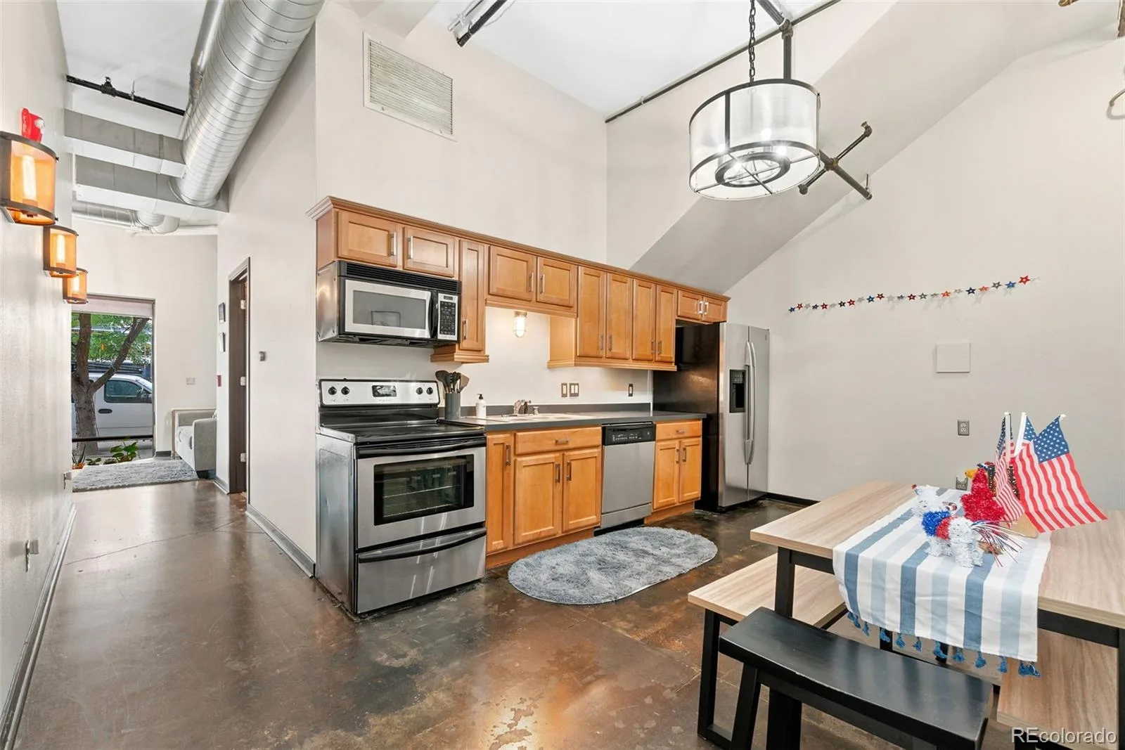 2142 Curtis Street #101 Denver CO 80205 MLS #REC8117248 06262026222226 1600 5