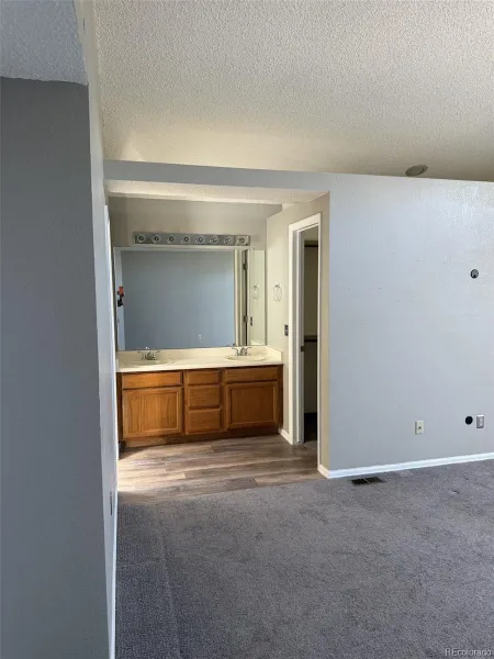4856 S Argonne Street Aurora CO 80015 MLS #REC8118877 05182026192539 800 17