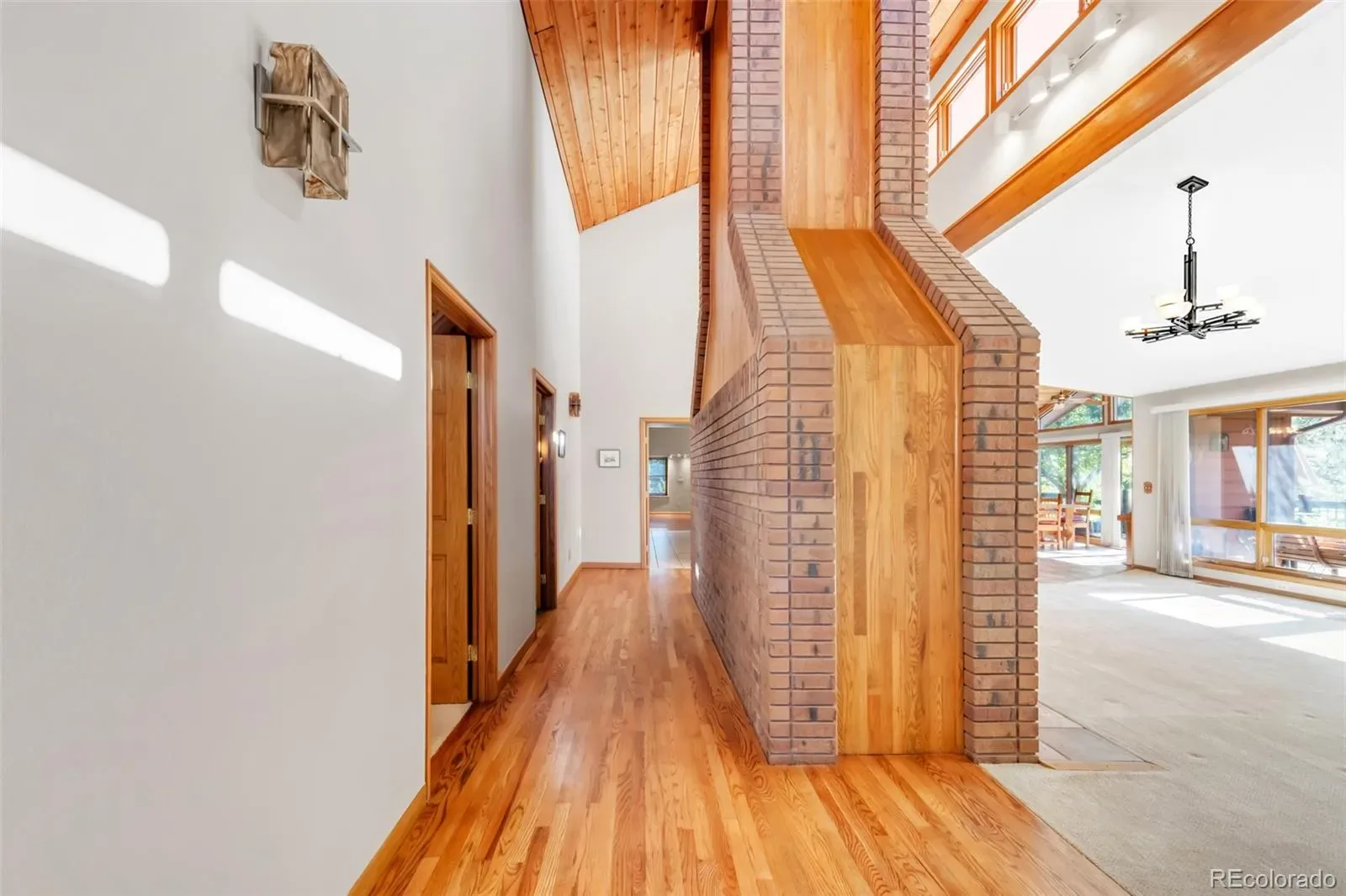 03102026180456 1600 22