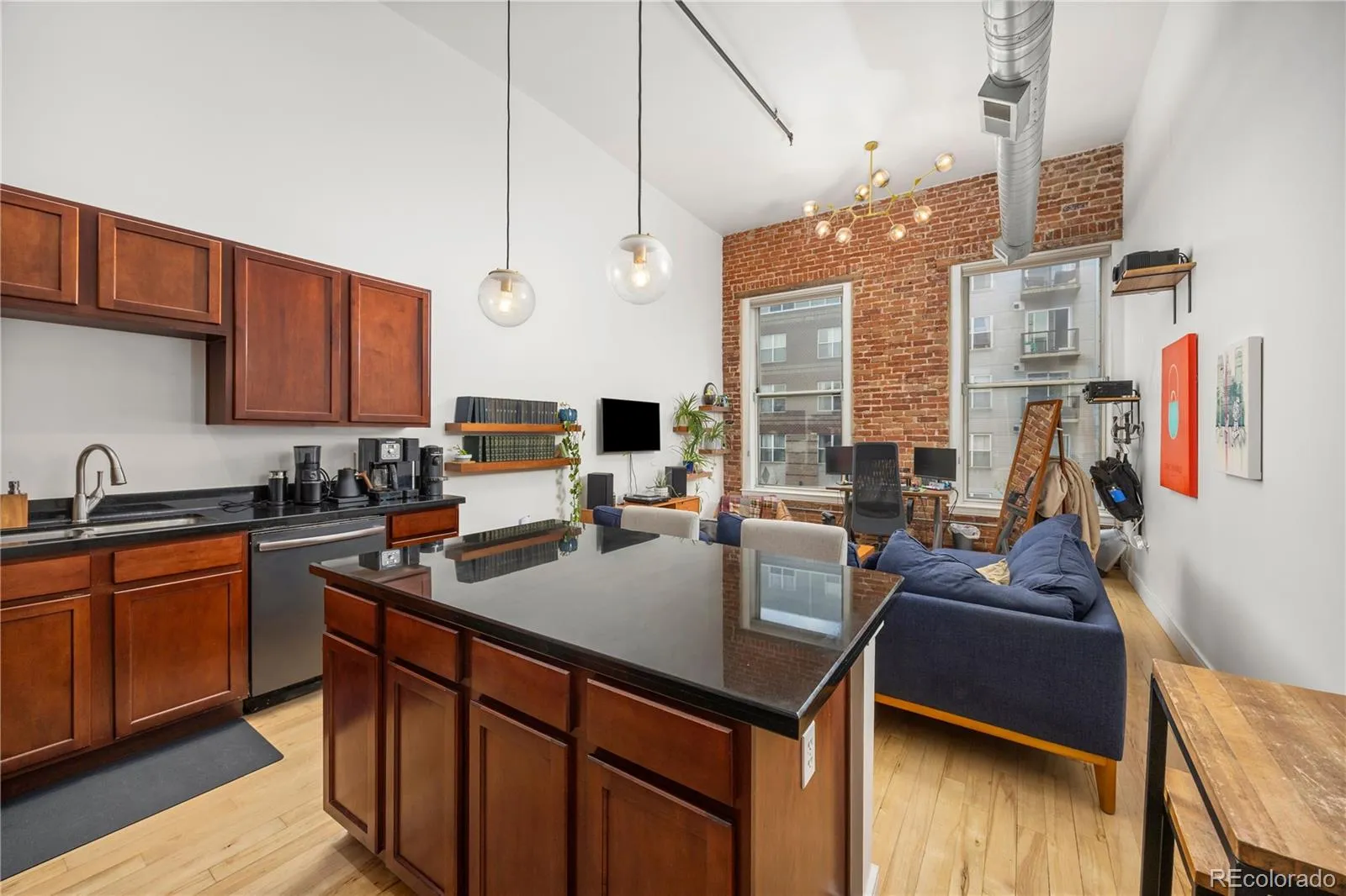2441 N Broadway #202 Denver CO 80205 MLS #REC8124100 05232026095947 1600 8