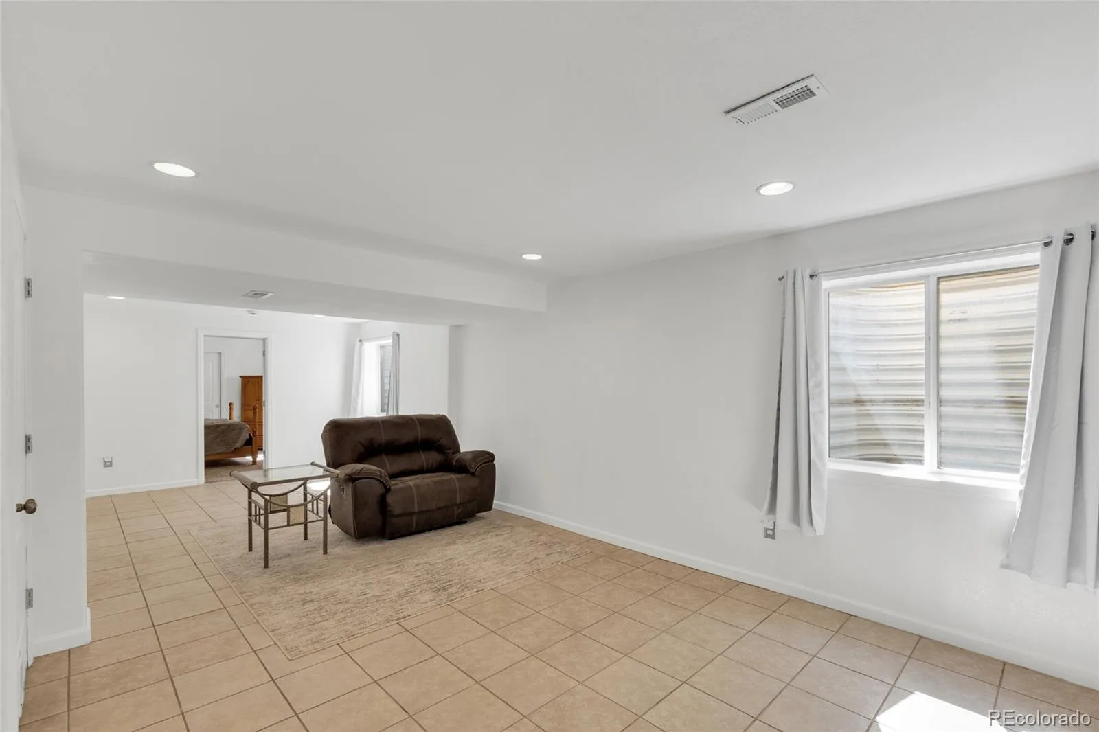 17163 E 102nd Avenue Commerce City CO 80022 | MLS #REC8124862 05312026195830 1600 34
