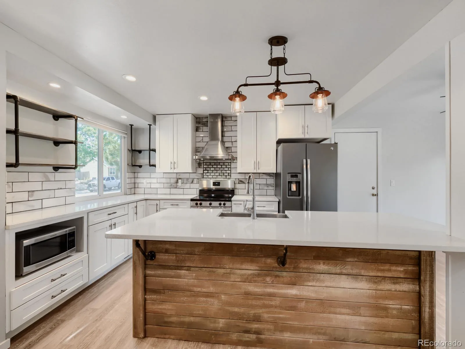 17541 E Whitaker Drive Aurora CO 80015 | MLS #REC8125493 08042026185739 1600 4
