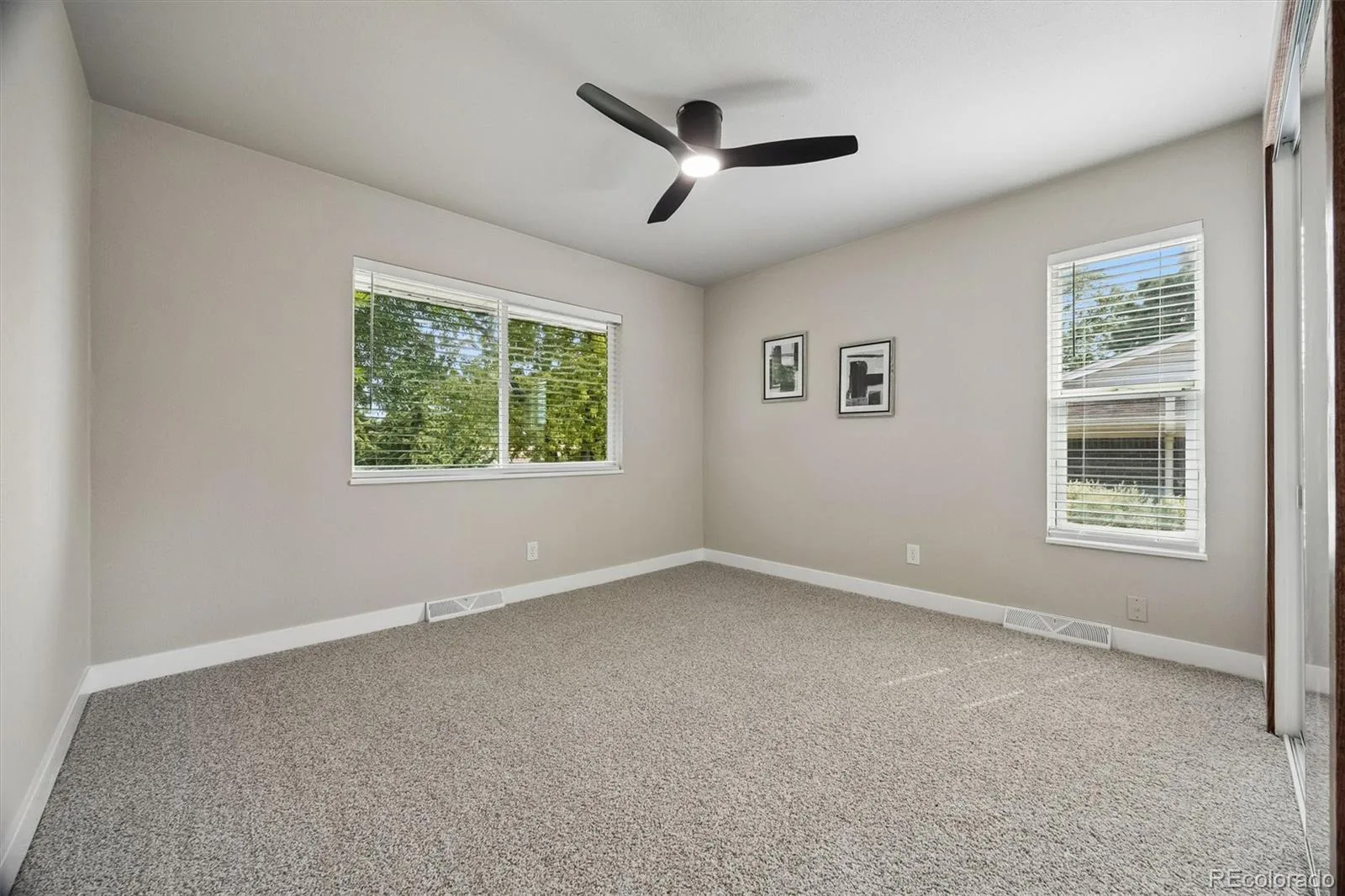 1844 S Wright Street Lakewood CO 80228 | MLS #REC8126454 10092026230053 1600 14