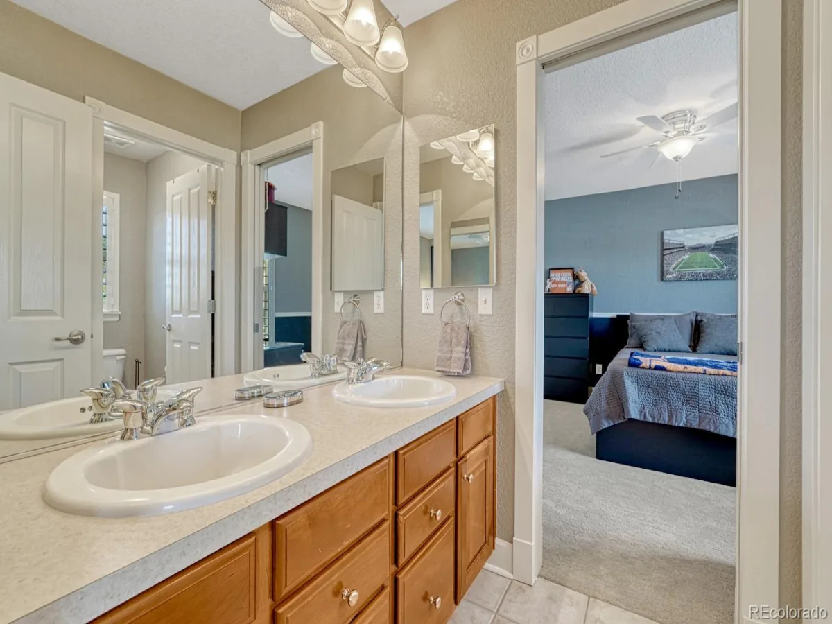 10744 Addison Court Littleton CO 80126 | MLS #REC8127566 08132026181758 1200 29
