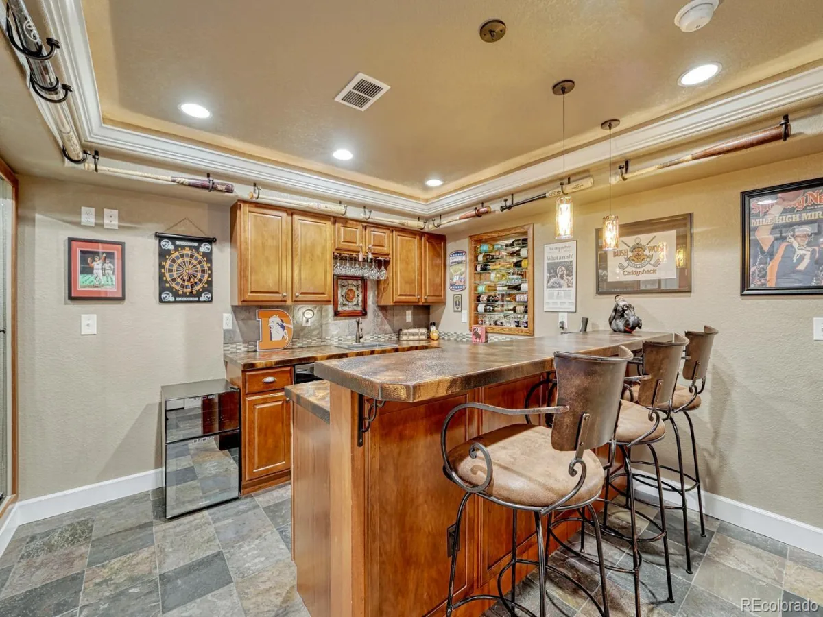 10744 Addison Court Littleton CO 80126 | MLS #REC8127566 08132026181758 1200 39