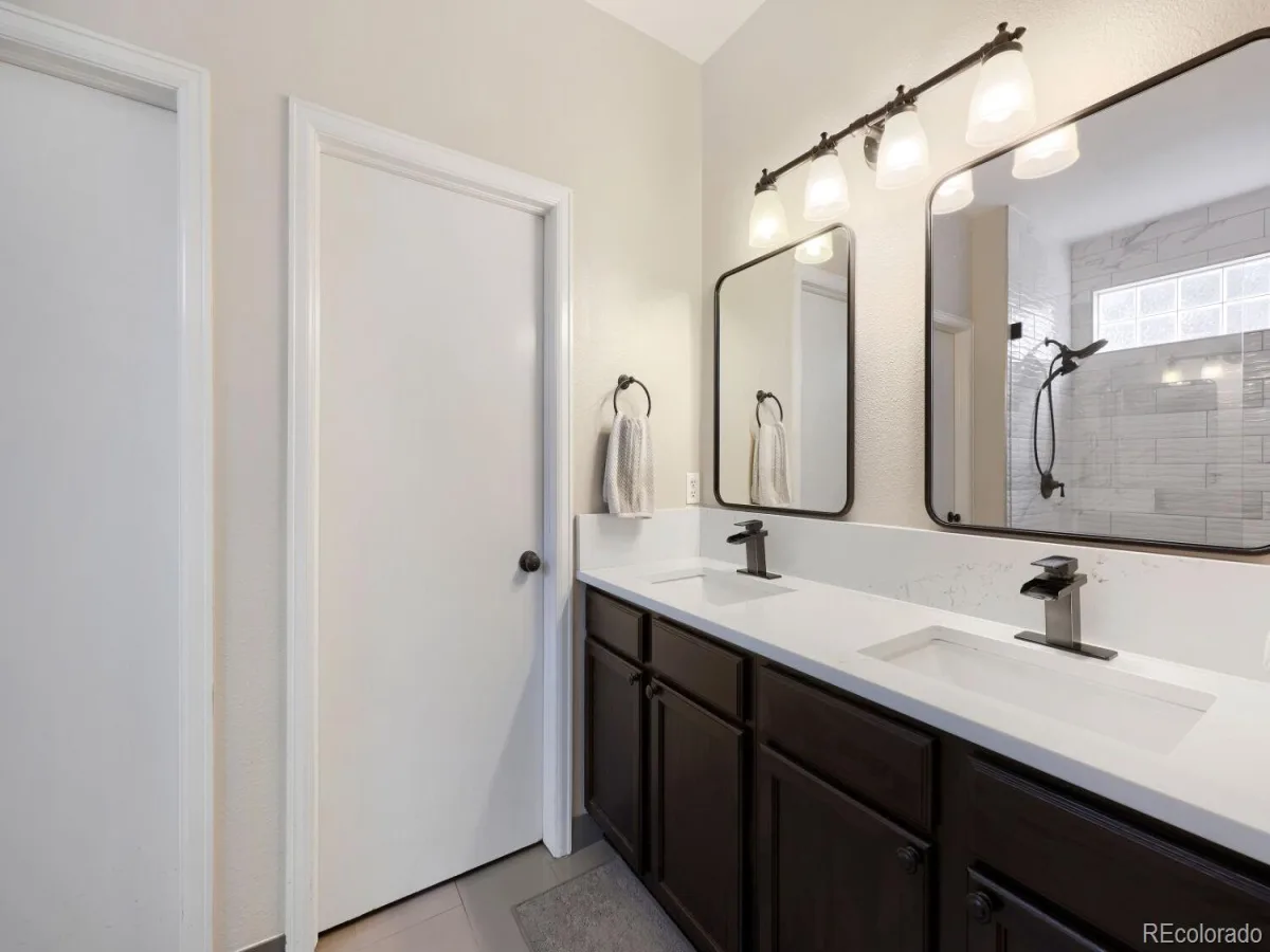 6827 W Rockland Place Littleton CO 80128 | MLS #REC8129740 08212026225907 1200 10