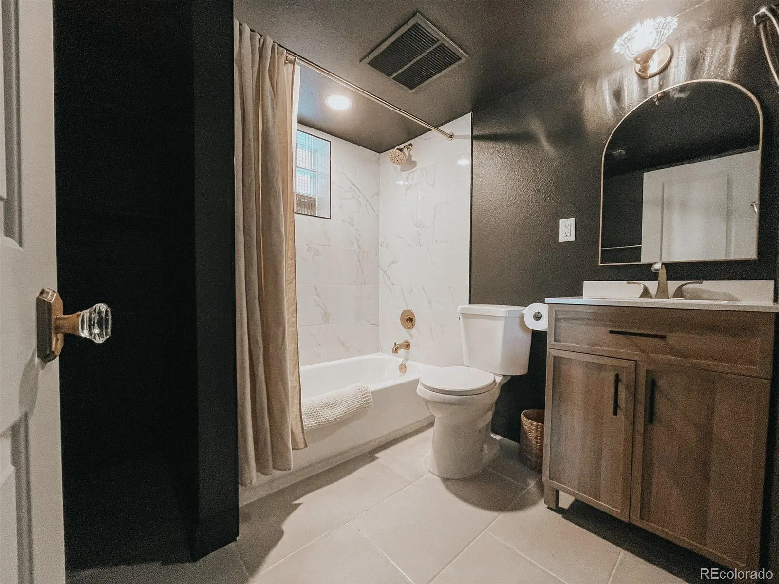 3285 S Elati Street Englewood CO 80110 | MLS #REC8131311 08142026213411 1600 13