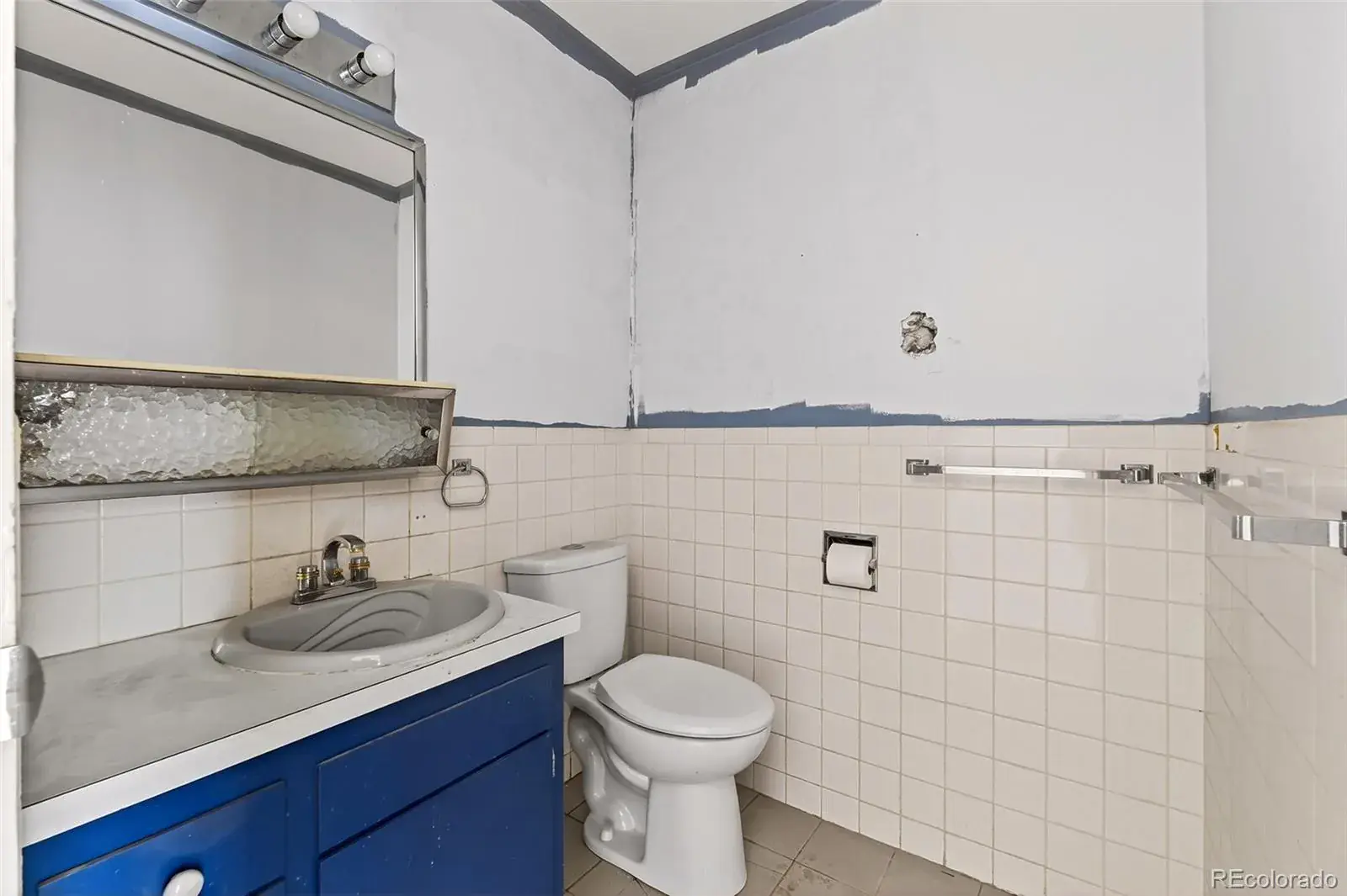 10212025152541 1600 11