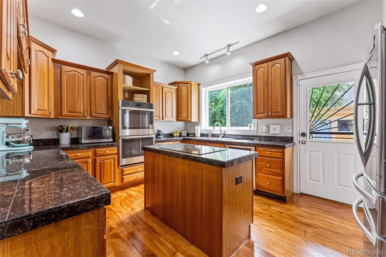 03232026230733 1600 10