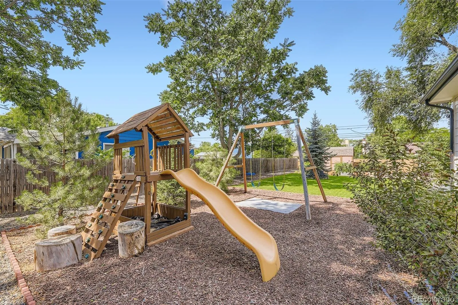 801 S Krameria Street Denver CO 80224 MLS #REC8133121 05212026054602 1600 27