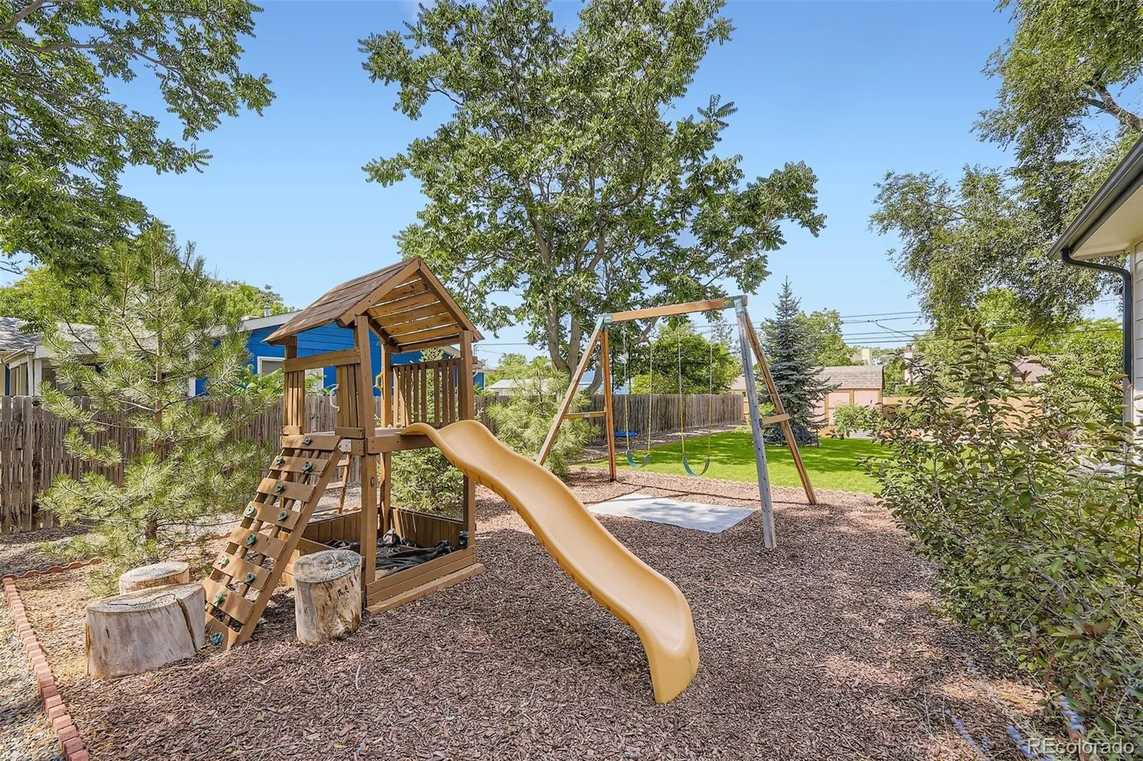801 S Krameria Street Denver CO 80224 MLS #REC8133121 06102026193856 1600 39
