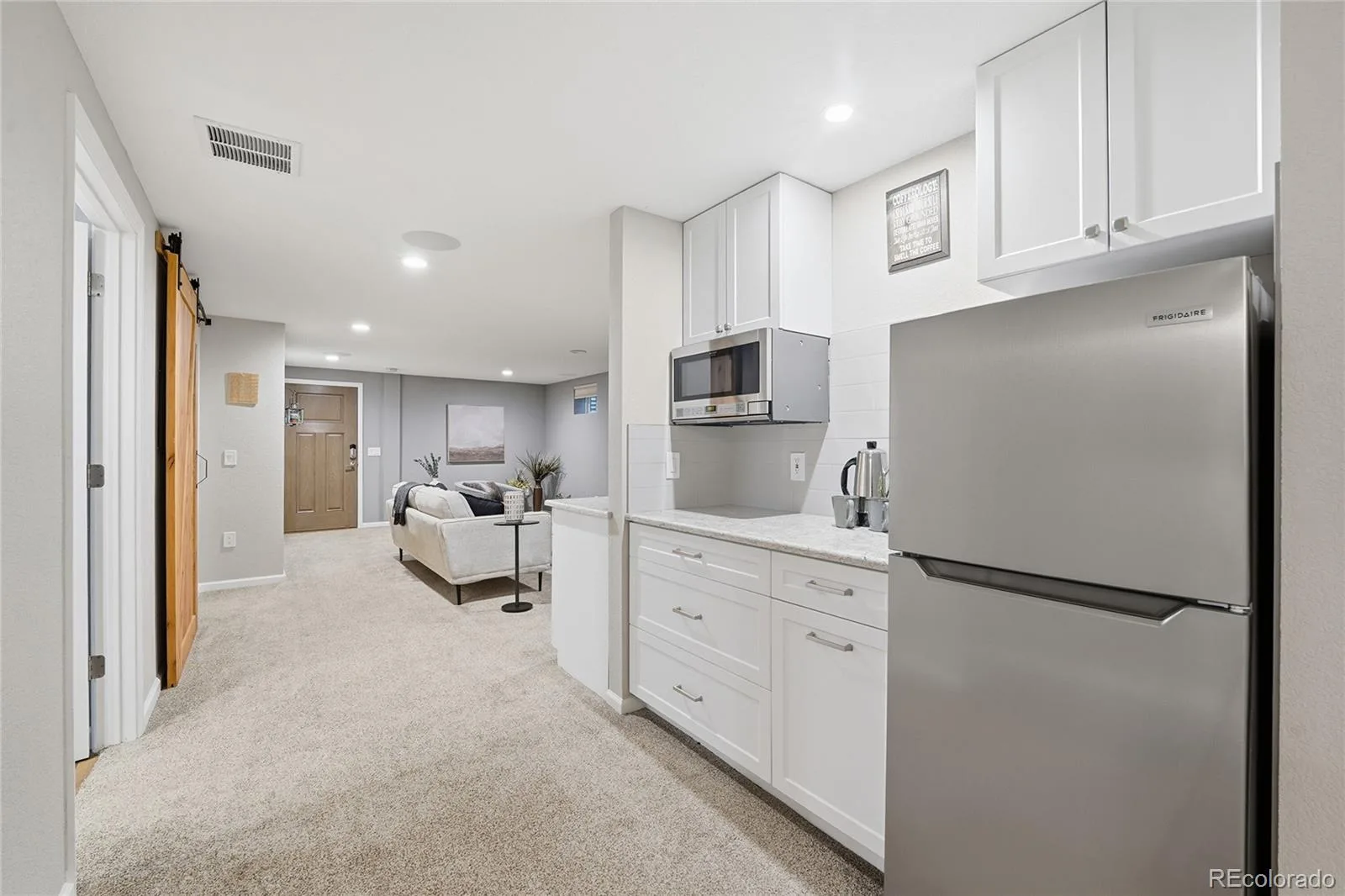 3148 E Long Circle Centennial CO 80122 | MLS #REC8133193 07312026162134 1600 29