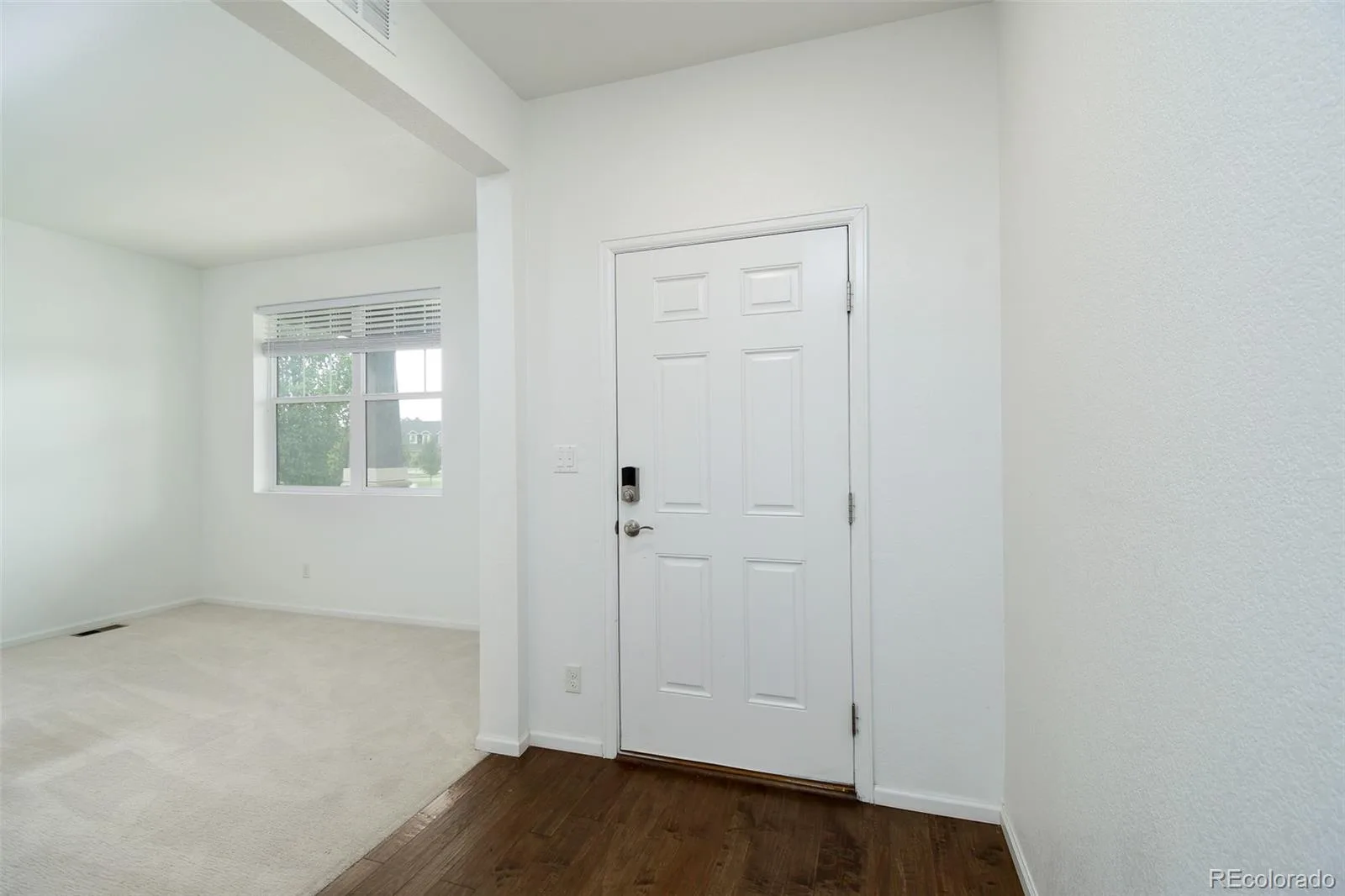 462 S Norfolk Court Aurora CO 80017 | MLS #REC8133568 10022026143601 1600 12