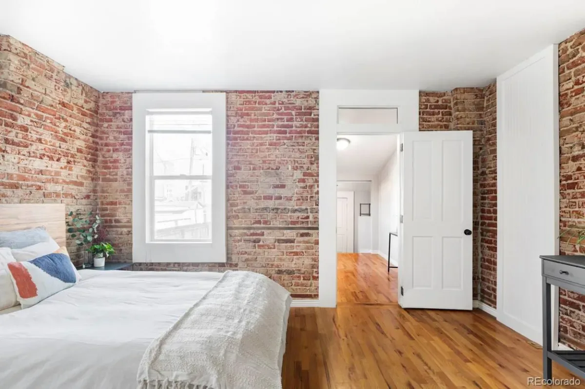 03162026190513 1200 10