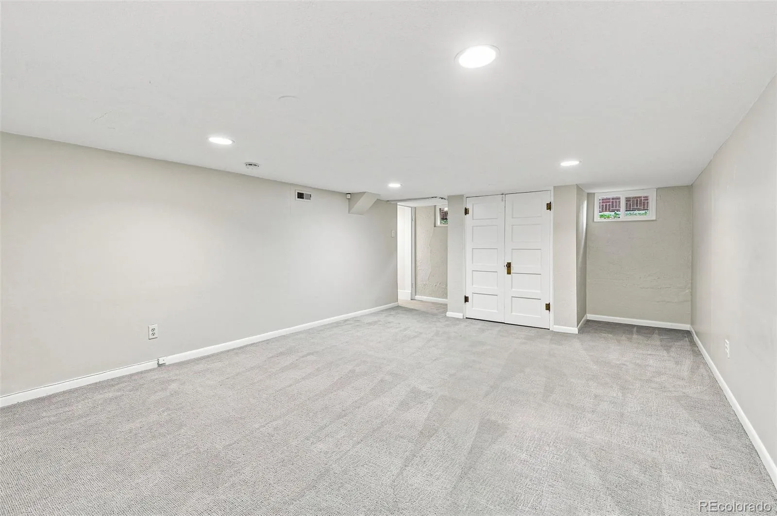 2045 S Sherman Street Denver CO 80210 | MLS #REC8137998 08142026155521 1600 23