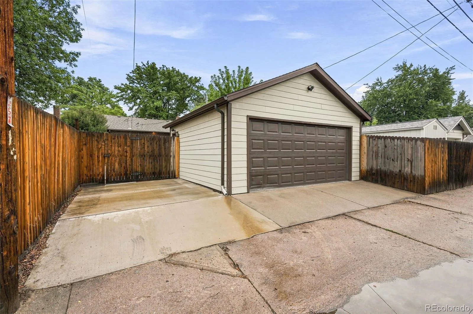 2045 S Sherman Street Denver CO 80210 | MLS #REC8137998 08142026155521 1600 33