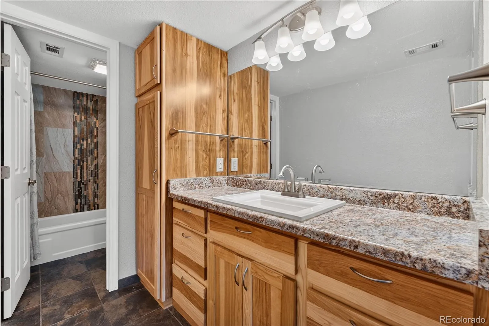 9700 E Iliff Avenue #A11 Denver CO 80231 MLS #REC8138388 05192026170029 1600 13