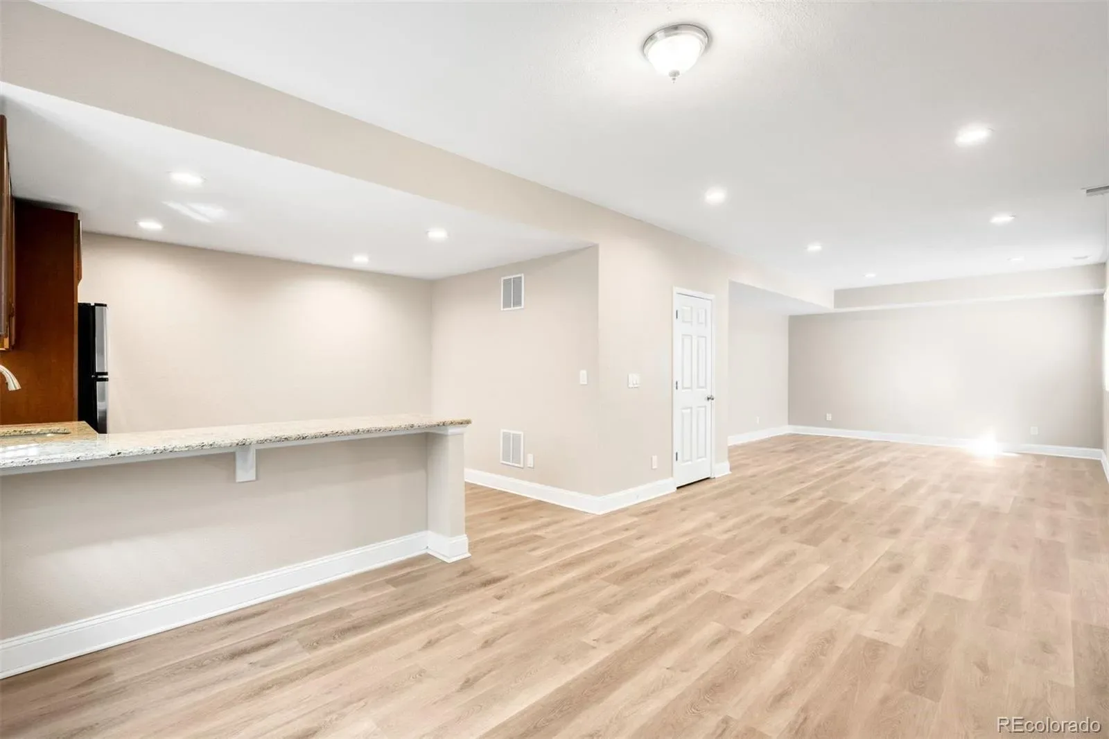1156 Raindrop Way Castle Rock CO 80109 MLS #REC8139616 03102026163817 1600 31