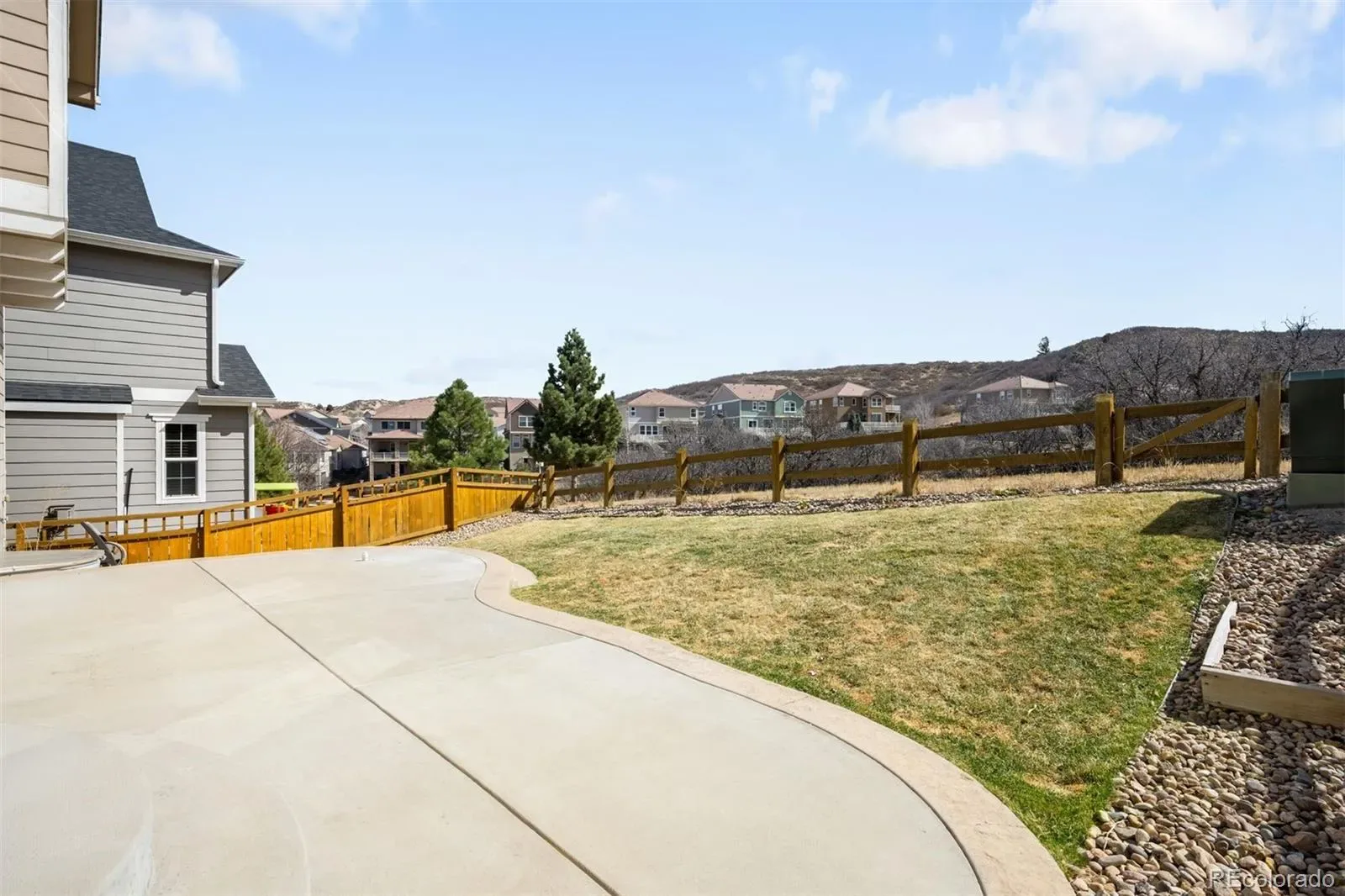 1156 Raindrop Way Castle Rock CO 80109 MLS #REC8139616 03102026163817 1600 34