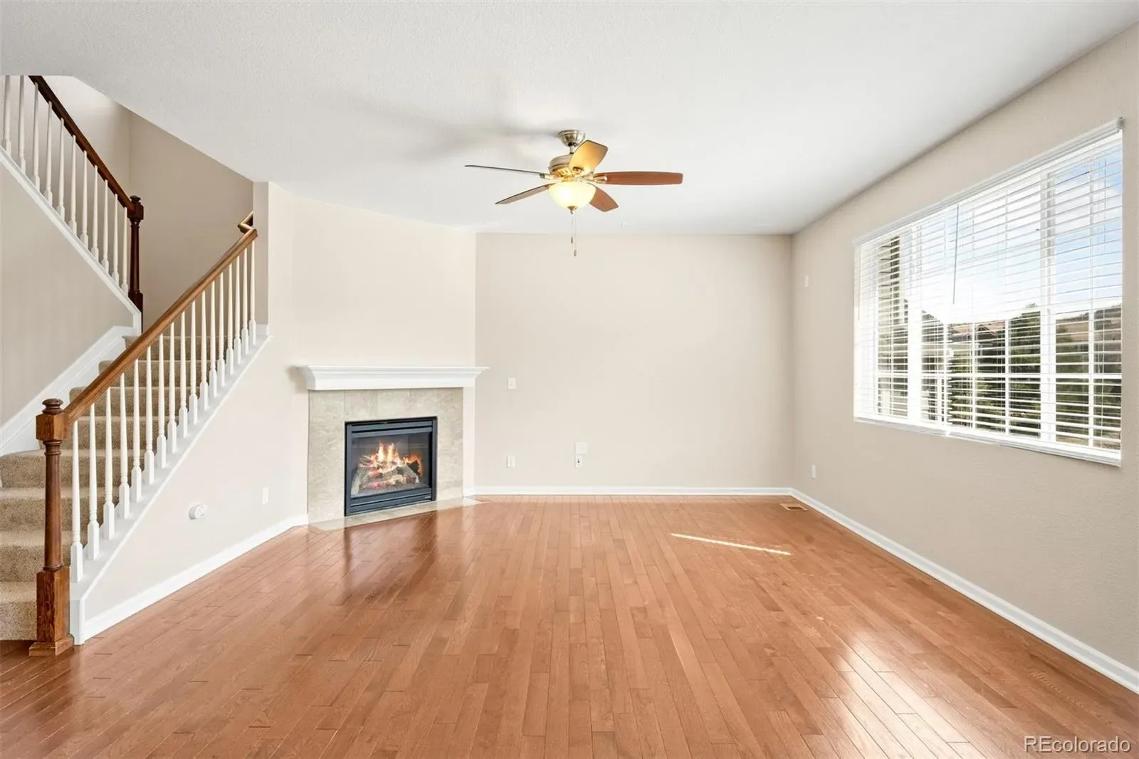 1156 Raindrop Way Castle Rock CO 80109 MLS #REC8139616 03102026163817 1600 9
