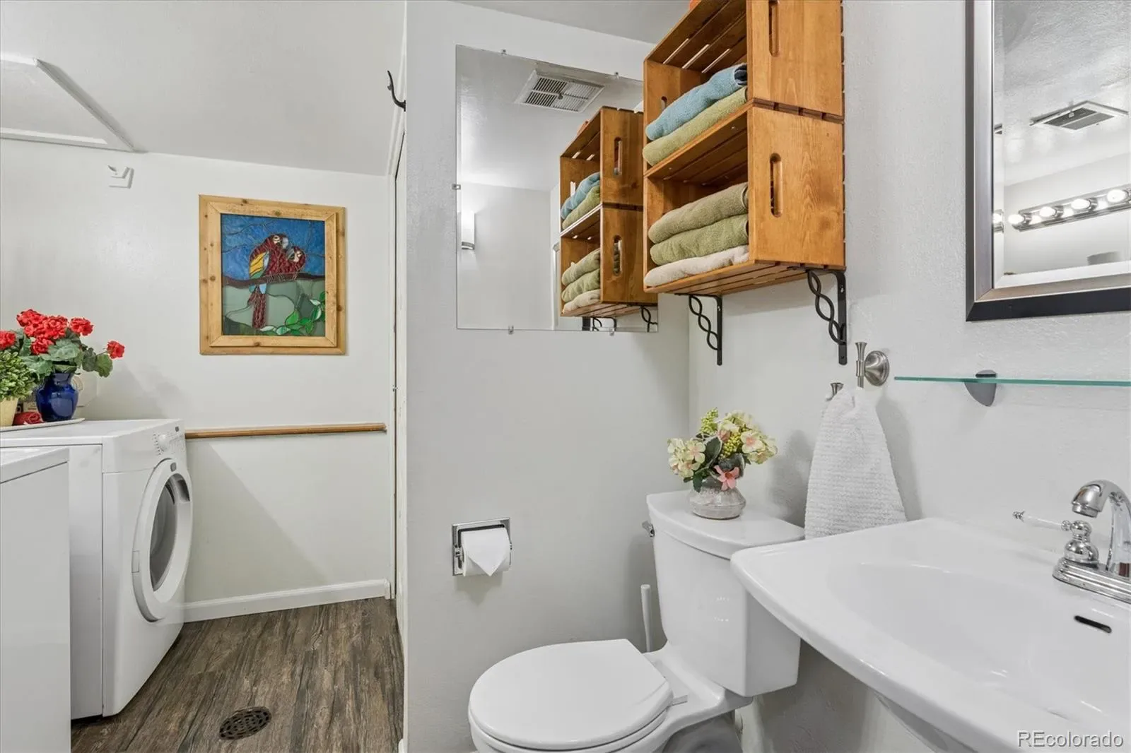 03202026173201 1600 12