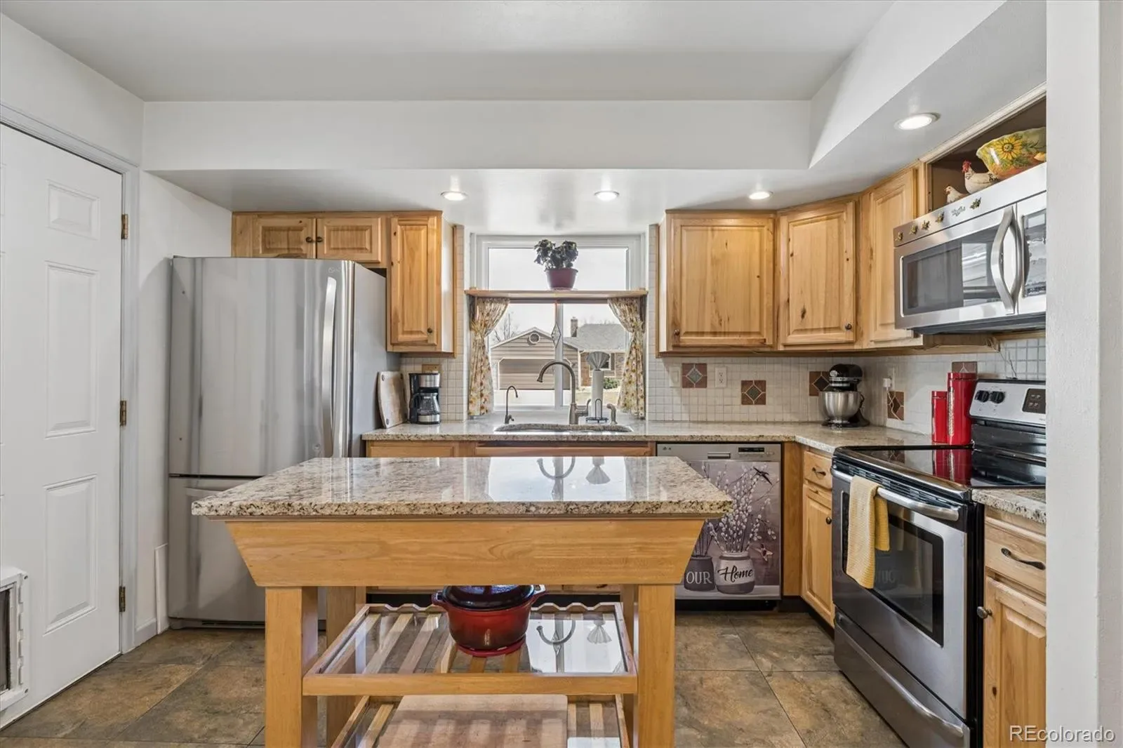 03202026173201 1600 6