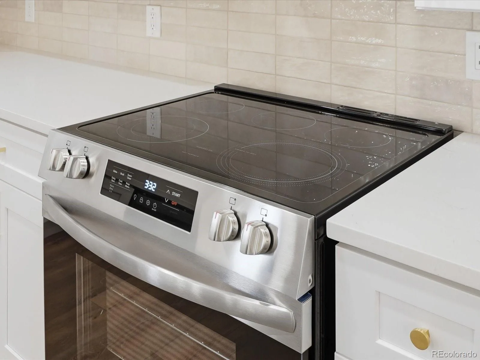 3455 W Powers Place Littleton CO 80123 | MLS #REC8142667 08152026222020 1600 19