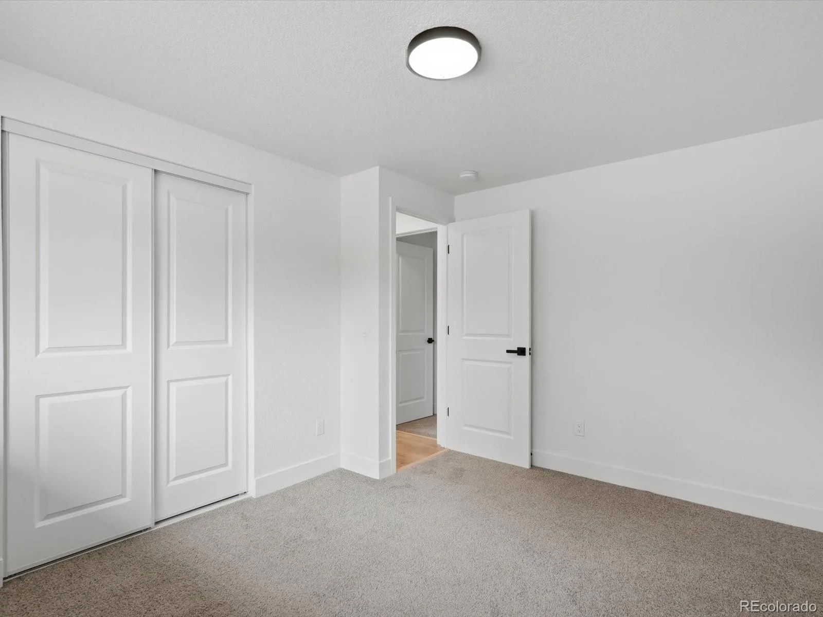 3455 W Powers Place Littleton CO 80123 | MLS #REC8142667 08152026222020 1600 26