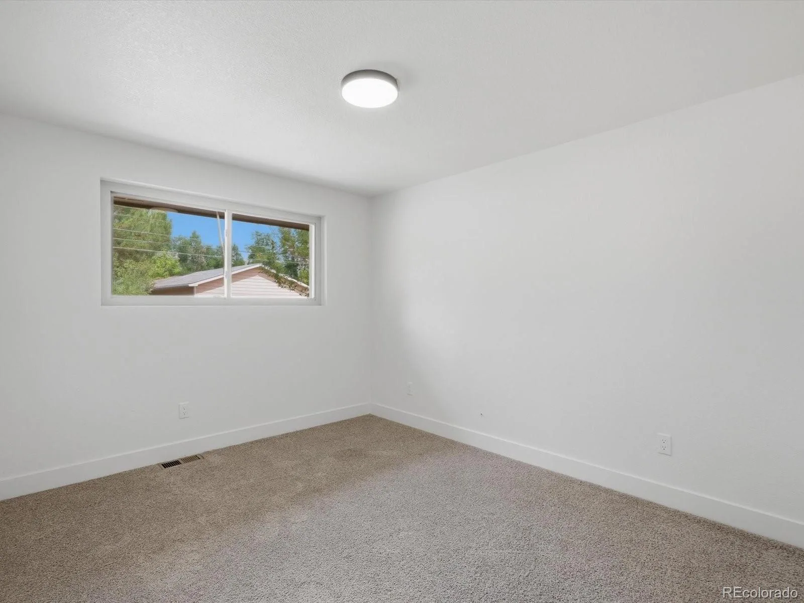 3455 W Powers Place Littleton CO 80123 | MLS #REC8142667 08152026222020 1600 27