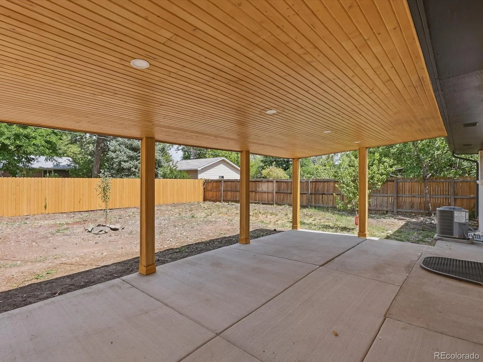 3455 W Powers Place Littleton CO 80123 | MLS #REC8142667 08152026222020 1600 47