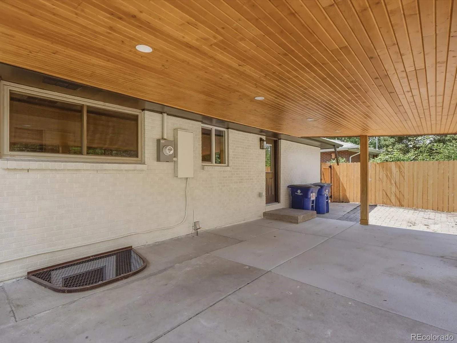 3455 W Powers Place Littleton CO 80123 | MLS #REC8142667 08152026222020 1600 48