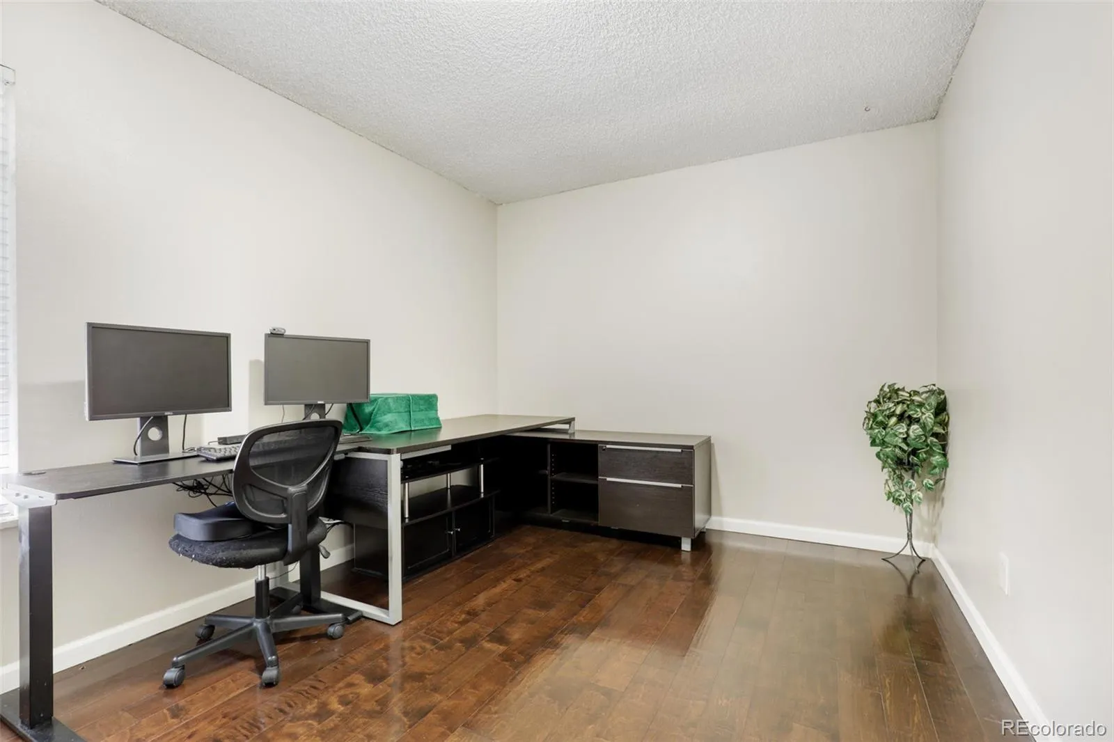 9901 E Evans Avenue #34A Aurora CO 80247 MLS #REC8143400 04172026233739 1600 11