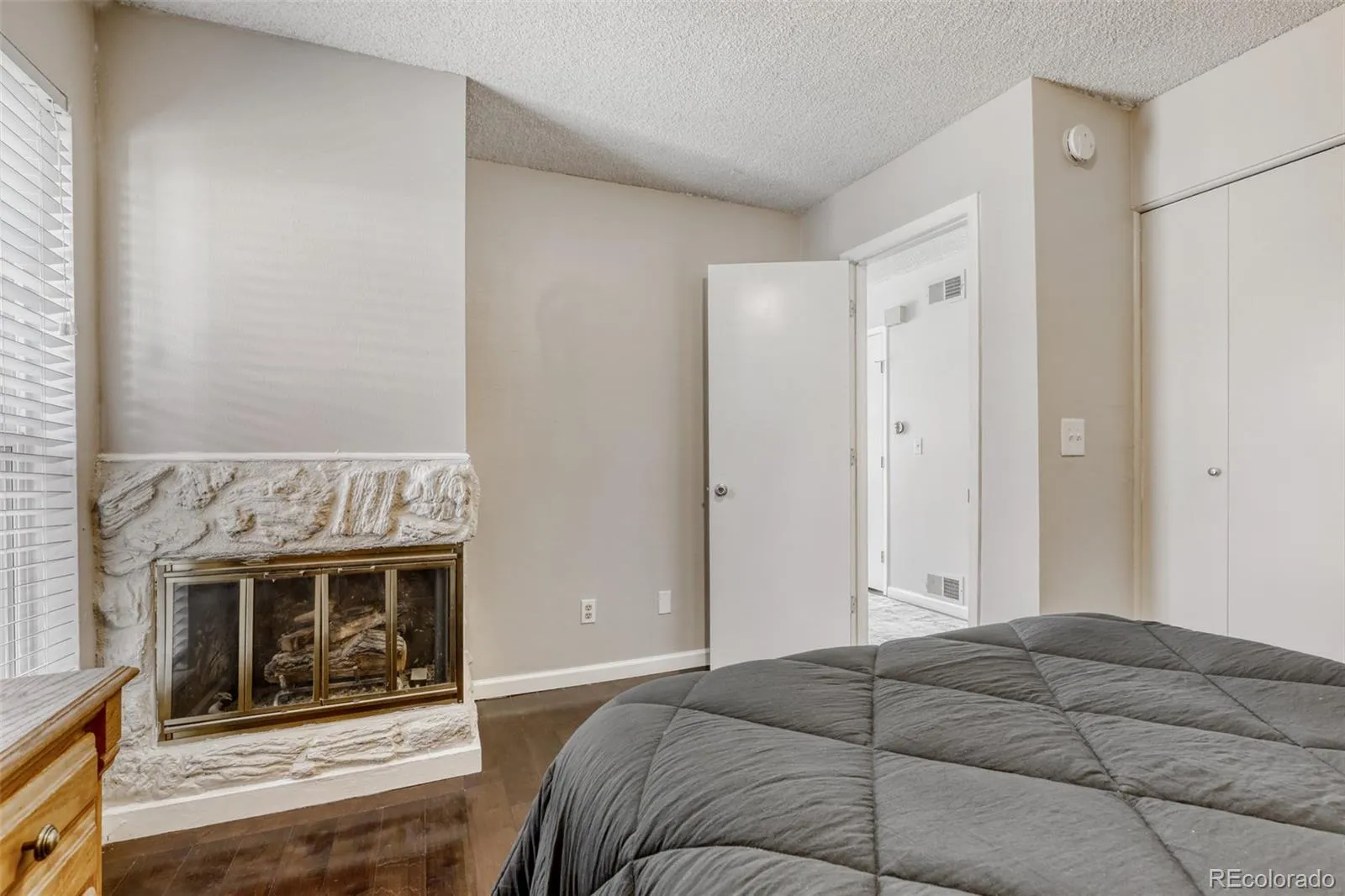 9901 E Evans Avenue #34A Aurora CO 80247 MLS #REC8143400 04172026233739 1600 16