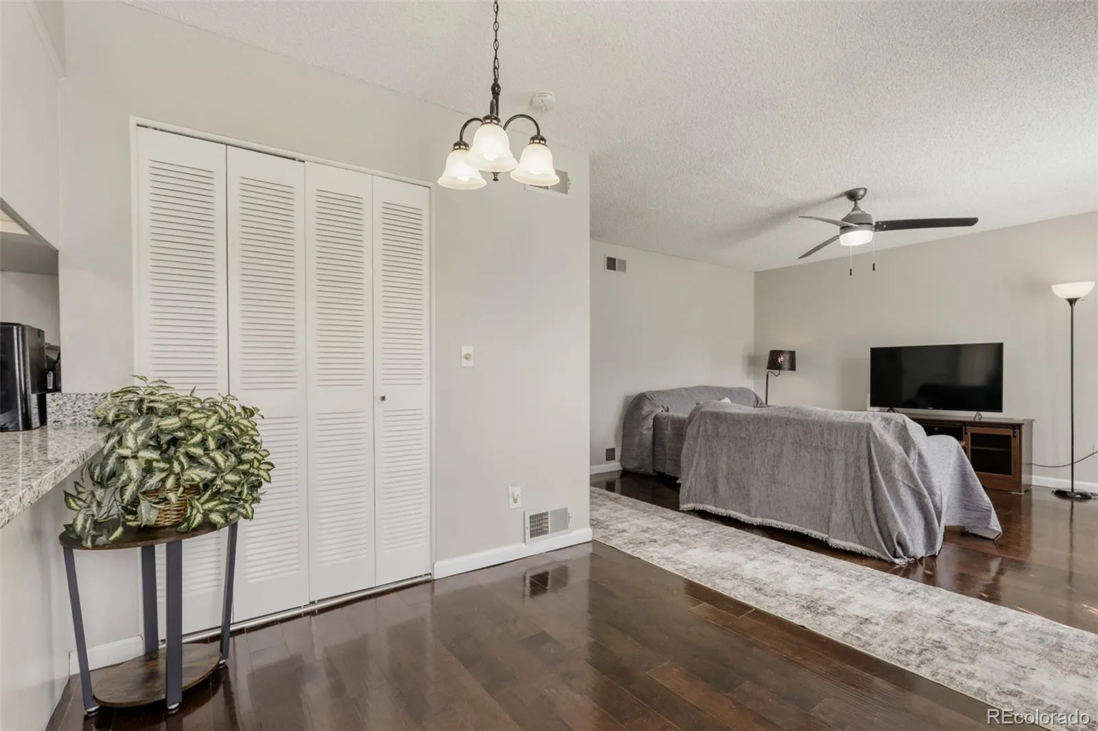 9901 E Evans Avenue #34A Aurora CO 80247 MLS #REC8143400 04172026233739 1600 8