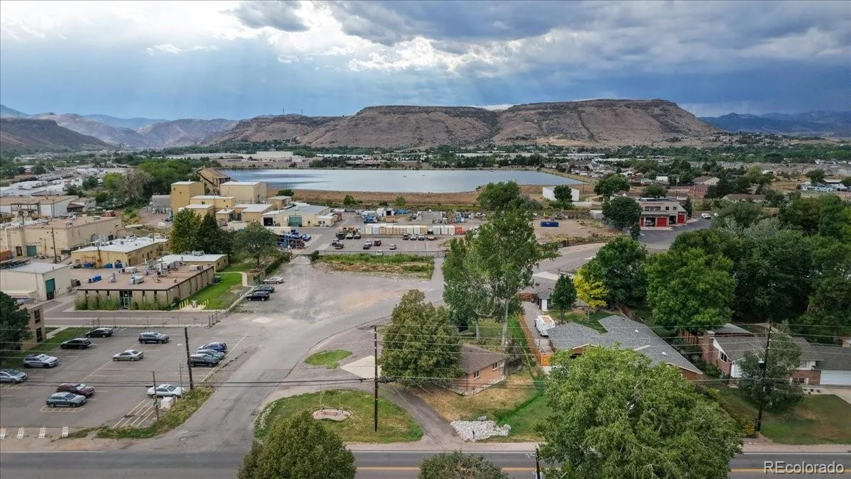 4701 Indiana Street Golden CO 80403 | MLS #REC8143507 08262026233701 1200 22