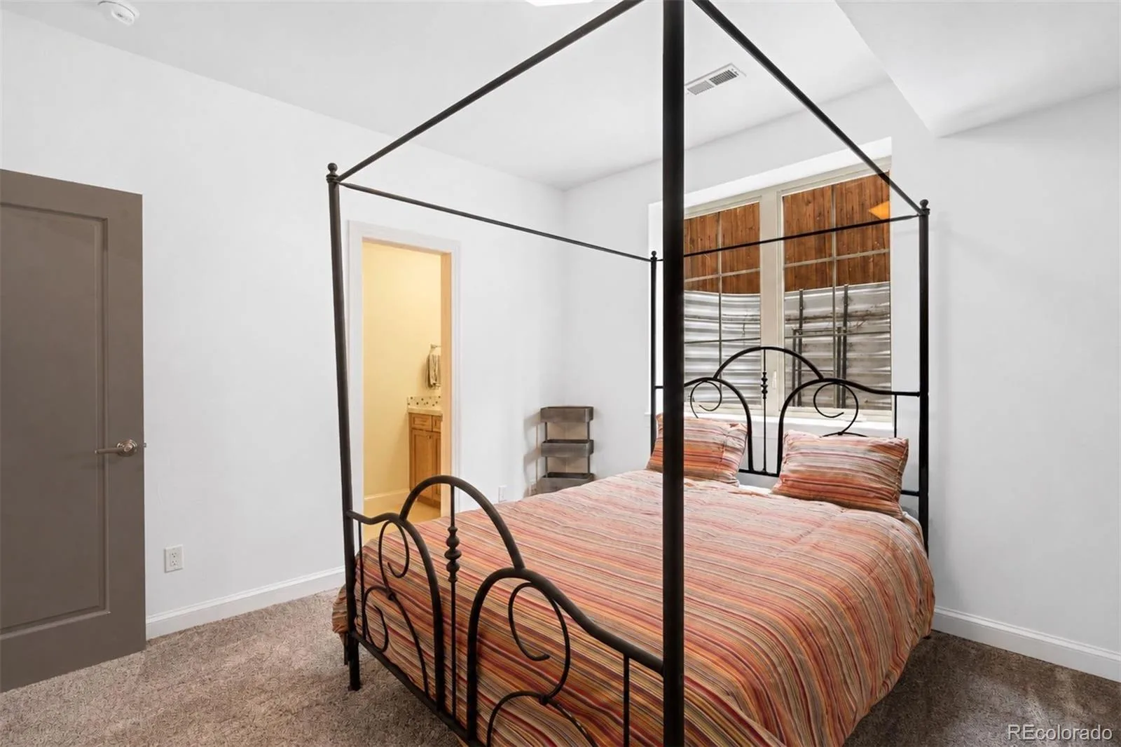 2020 S Madison Street Denver CO 80210 | MLS #REC8143602 10132026192449 1600 20
