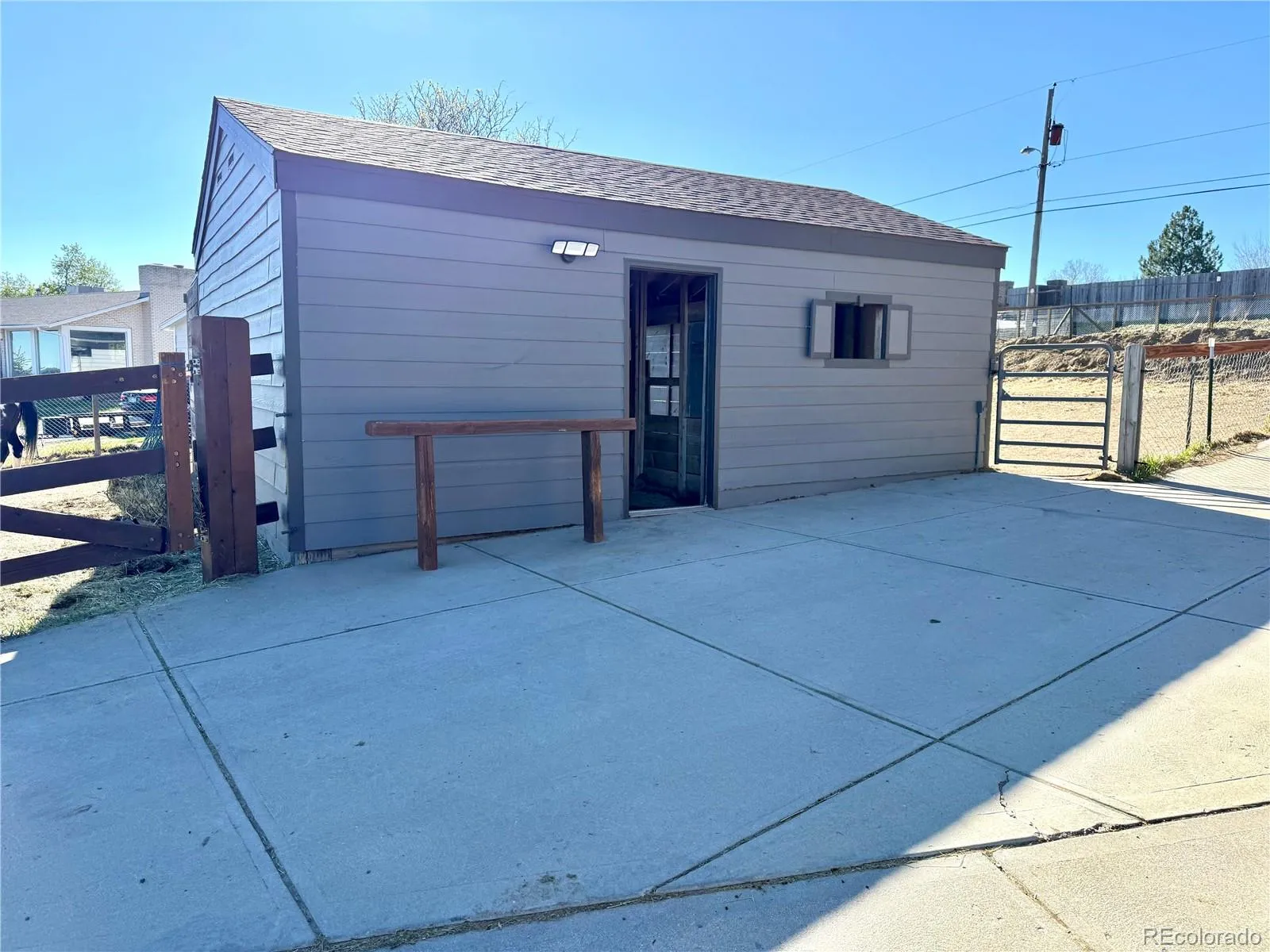 04142026161529 1600 33