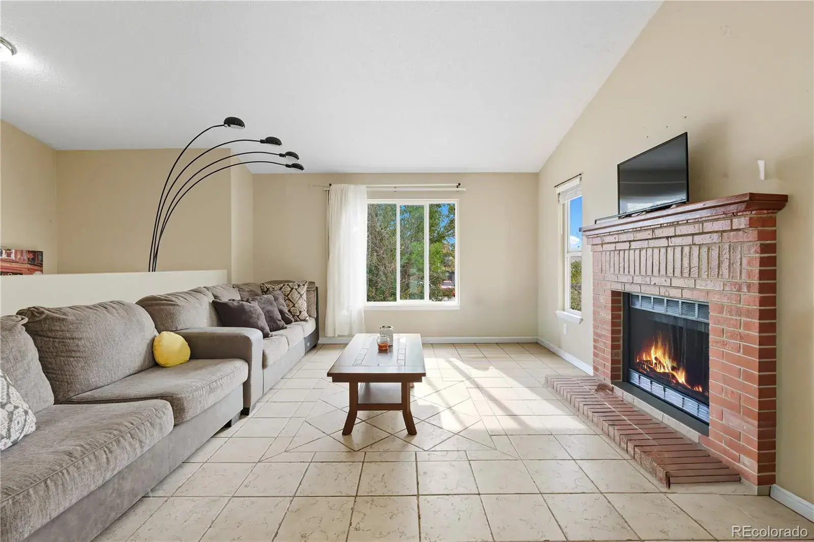 10012025173015 1600 1