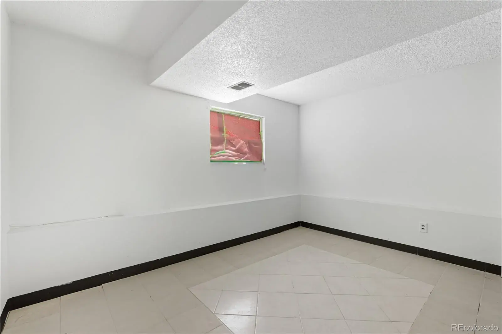 10012025173015 1600 15