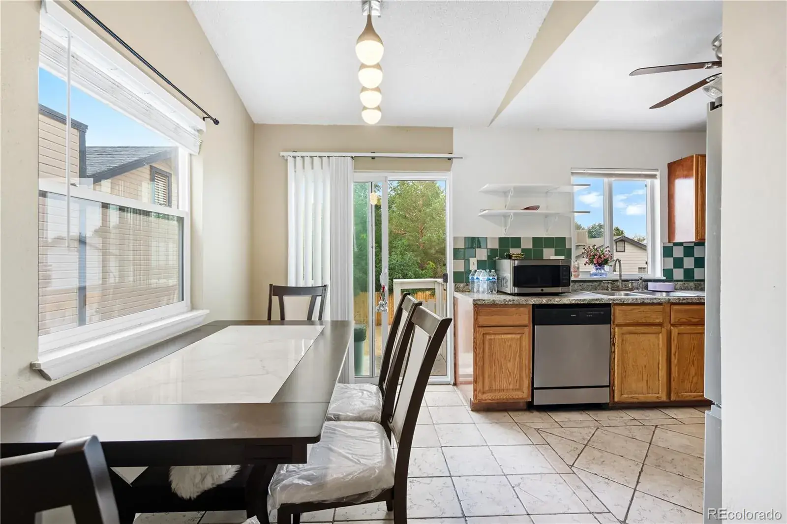 10012025173015 1600 4