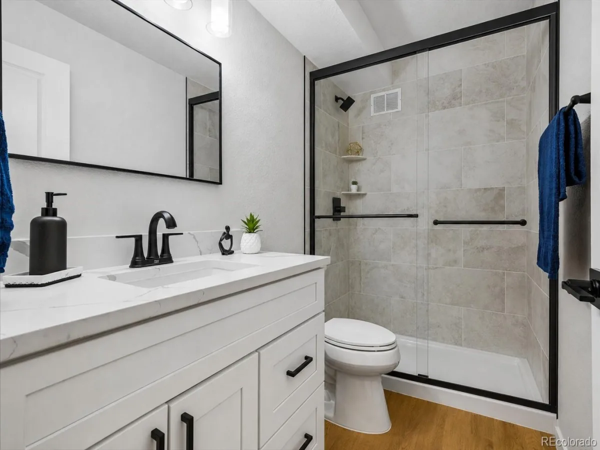 605 S Alton Way #12A Denver CO 80247 | MLS #REC8145959 08152026201521 1200 19