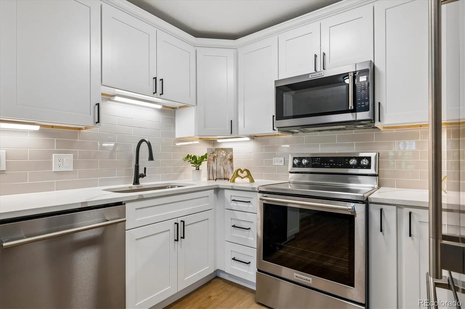 605 S Alton Way #12A Denver CO 80247 | MLS #REC8145959 08152026201521 1600 1