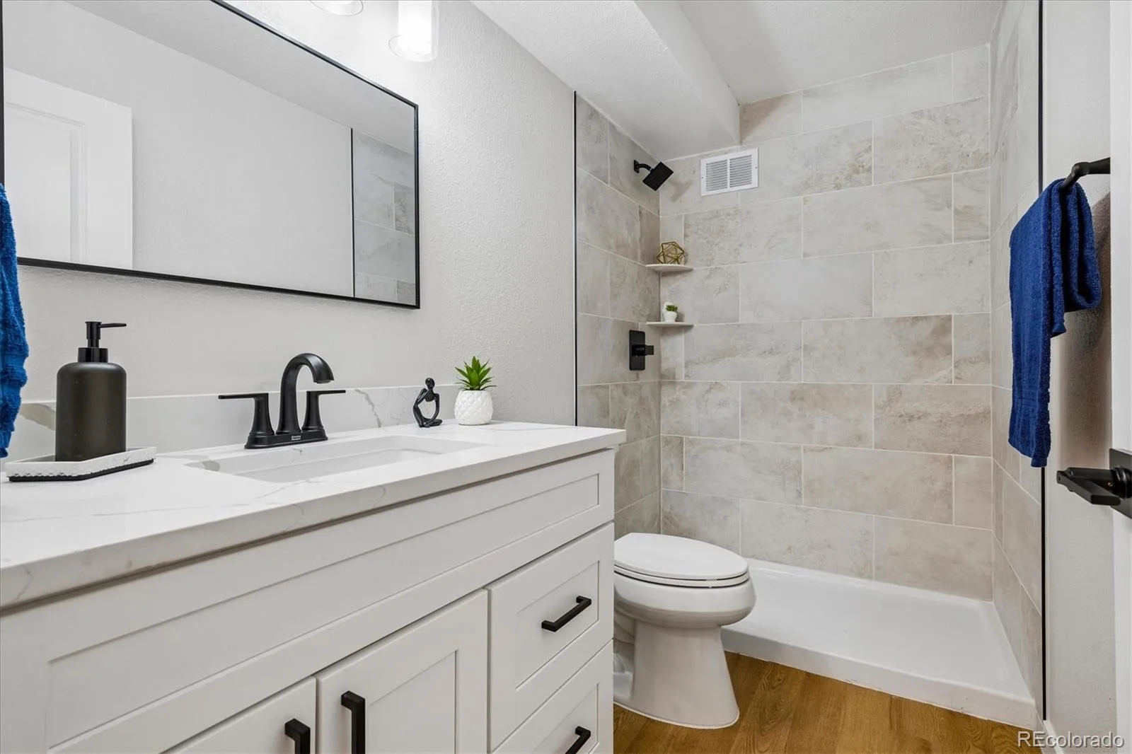605 S Alton Way #12A Denver CO 80247 | MLS #REC8145959 08152026201521 1600 17