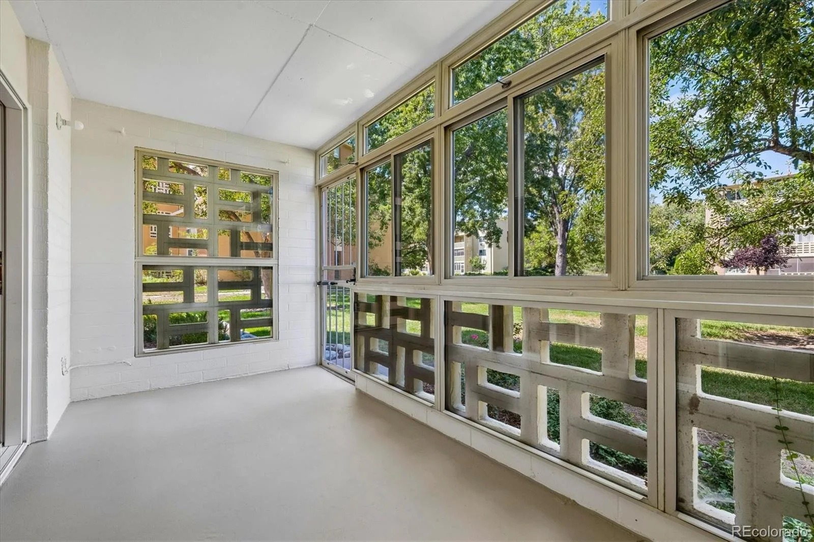 605 S Alton Way #12A Denver CO 80247 | MLS #REC8145959 08152026201521 1600 22