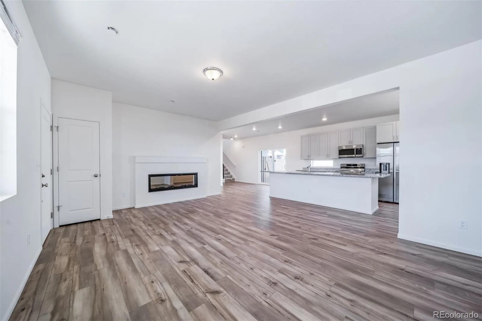 10082 Salem Court Commerce City CO 80022 | MLS #REC8148103 07282026225606 1600 21