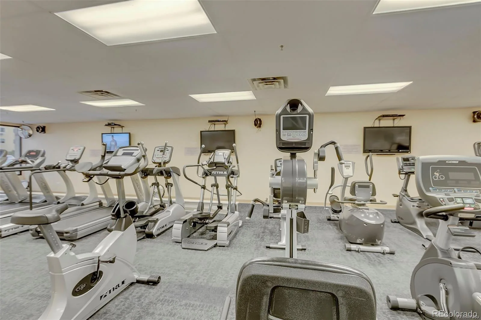 9335 E Center Avenue #2B Denver CO 80247 | MLS #REC8148434 07312026201753 1600 19