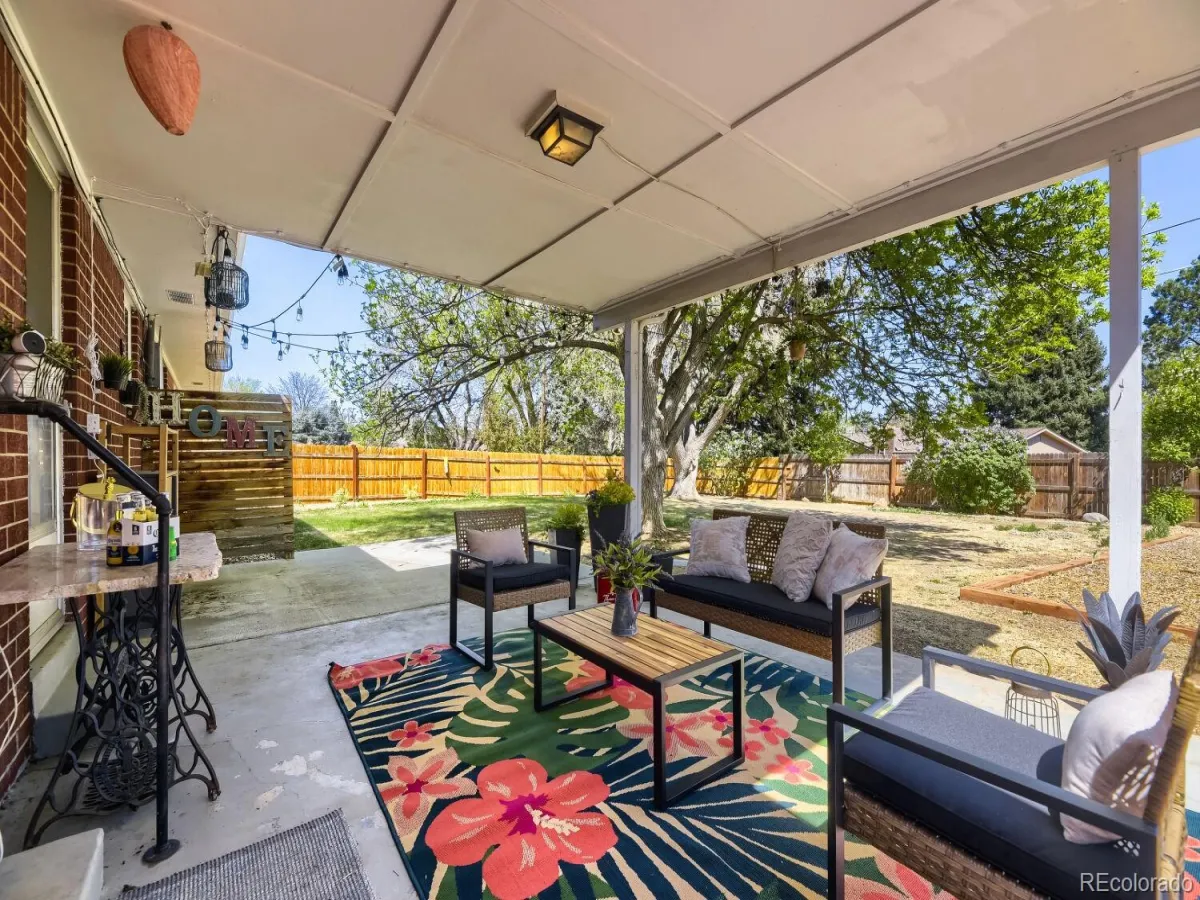 3326 S Verbena Court Denver CO 80231 MLS #REC8150154 04162026192541 1200 29