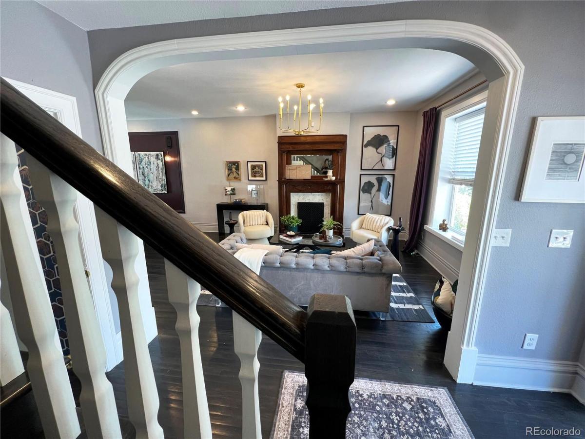 10 S Lincoln Street Denver CO 80209 | MLS #REC8153277 MLS #REC8153277 image #0